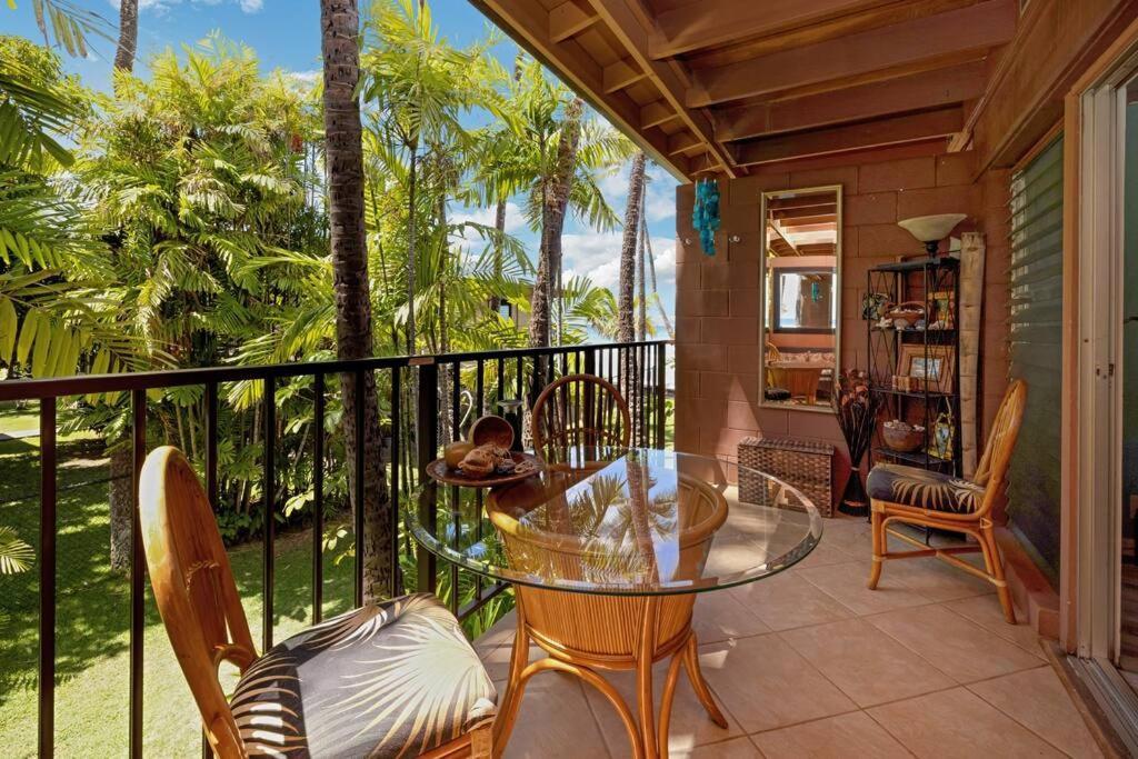 Appartamento Oceanfront With Aircon-Hear The Waves-Amazing Views-Wifi Lahaina Esterno foto