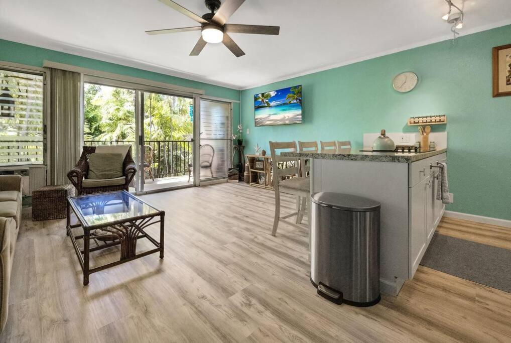 Appartamento Oceanfront With Aircon-Hear The Waves-Amazing Views-Wifi Lahaina Esterno foto
